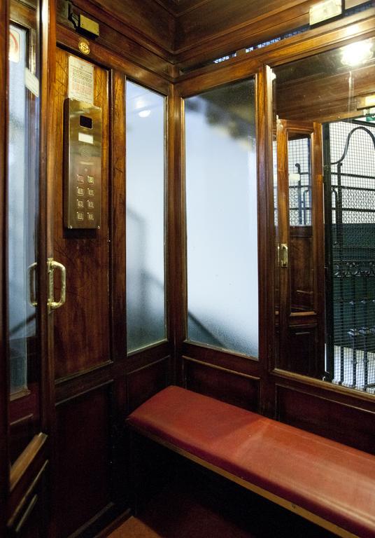 Hostal Santa Isabel Μαδρίτη Εξωτερικό φωτογραφία