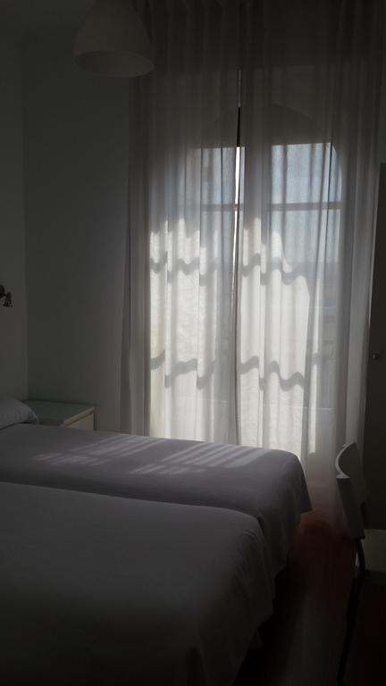 Hostal Santa Isabel Μαδρίτη Εξωτερικό φωτογραφία